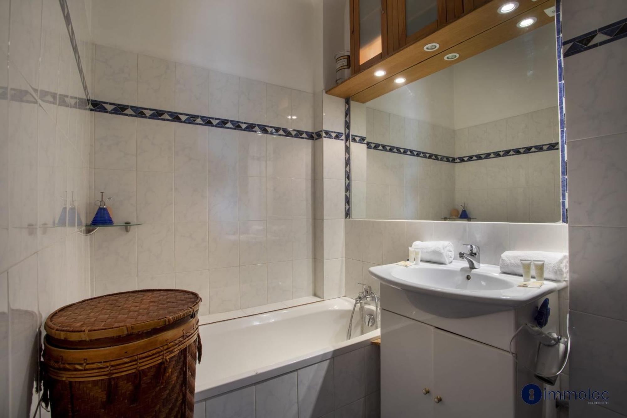 Air-conditioned In The Imperial Park Apartment Nizza